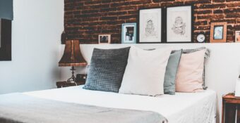 Cómo decorar una habitación grande siguiendo 3 simples consejos