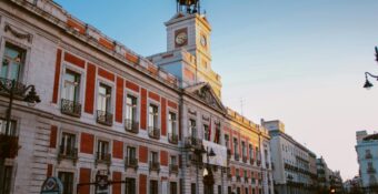 Cómo vender piso en Madrid paso a paso (y sin perder tiempo ni dinero)
