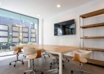 Vender con éxito en la nueva era inmobiliaria: La fórmula «phygital» y el ecosistema Housfy