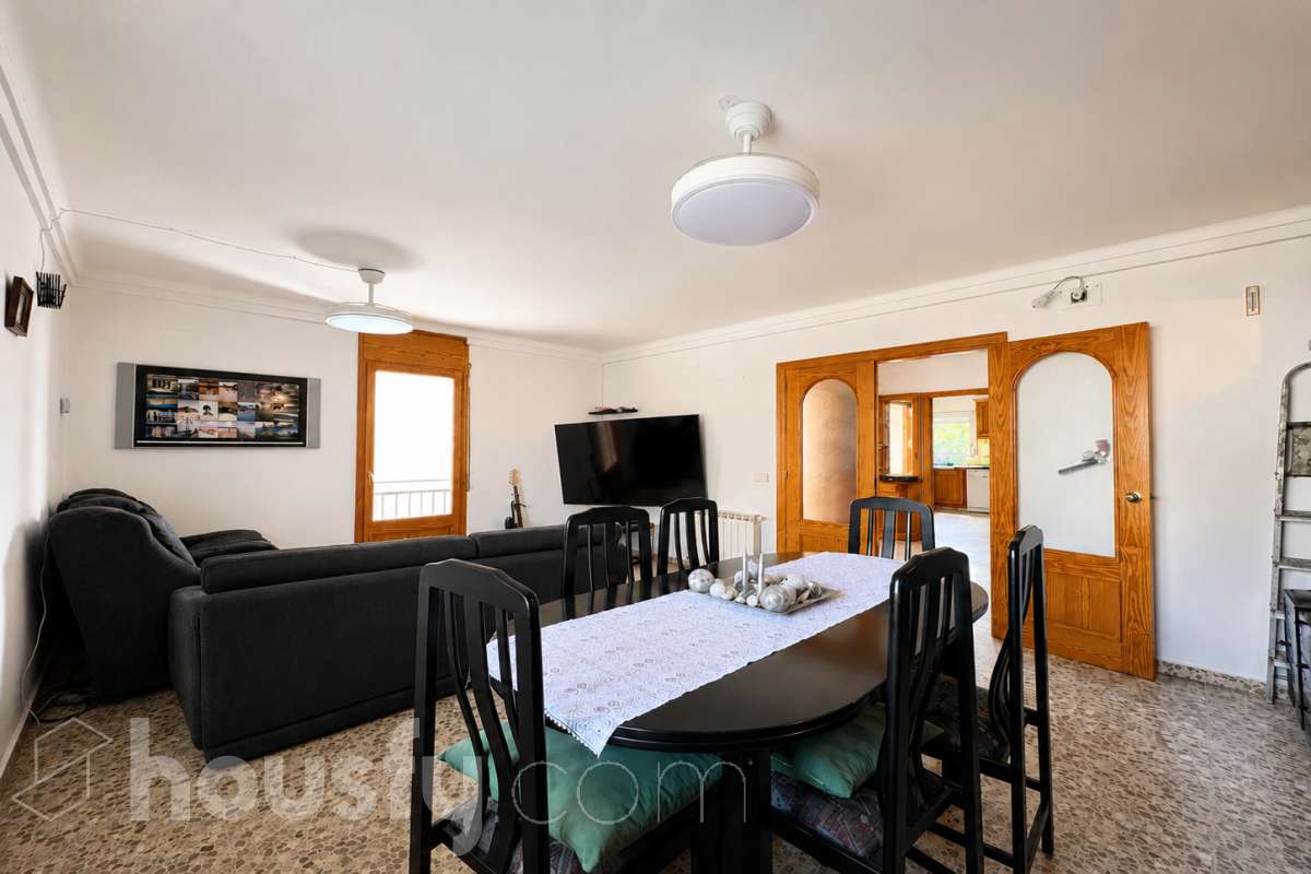 Casa en venta en Calle Guillerias,  Amer-2
