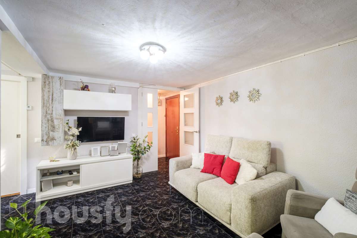 Piso en venta en Plaça de la Font Flavià, Nord-Est, Terrassa-2