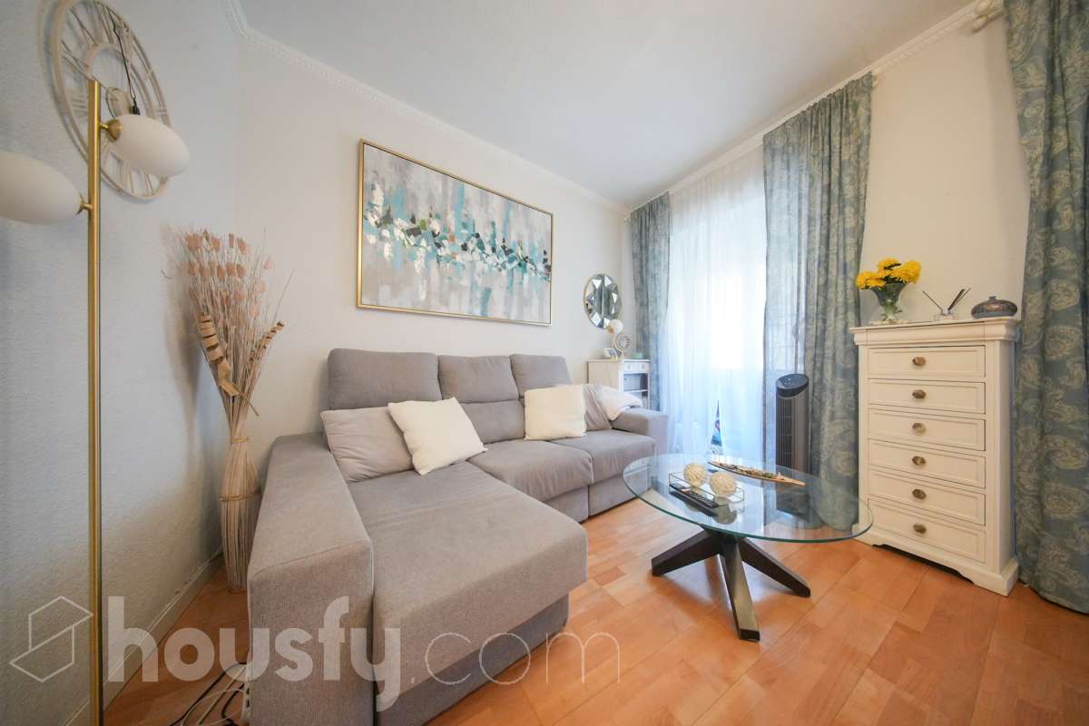 Piso en venta en Travesía del Conde Duque, Centro, Madrid-0