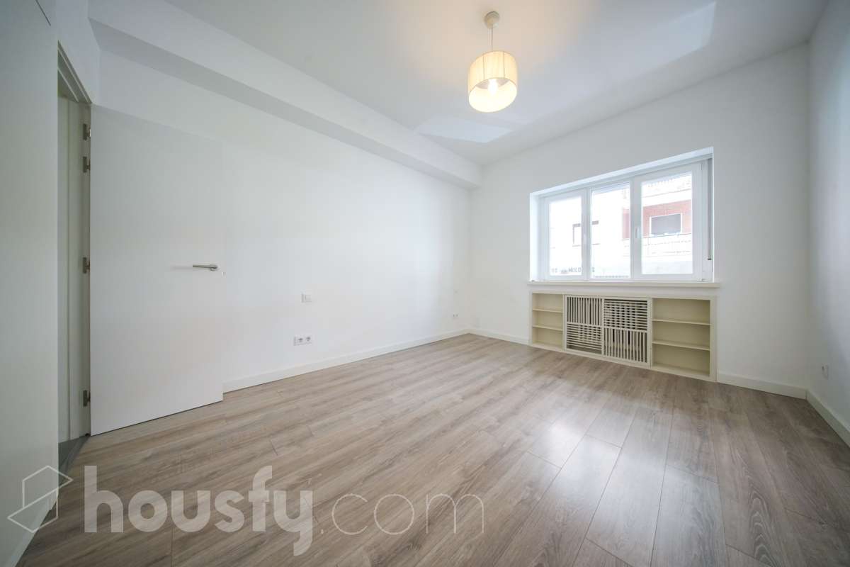 Piso en venta en Calle de Sánchez Pacheco, Chamartín, Madrid-2