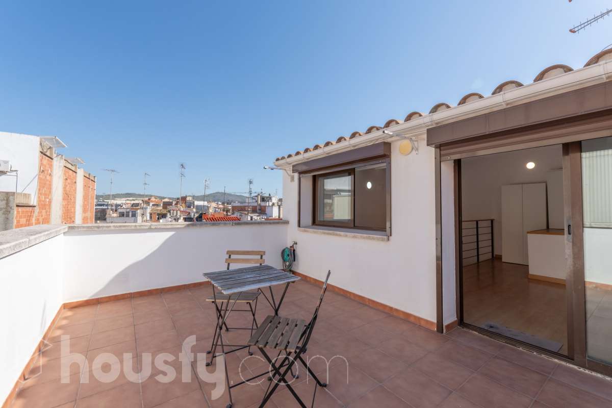 Piso en venta en Carrer de Sant Francesc,  Vilanova i la Geltrú-0