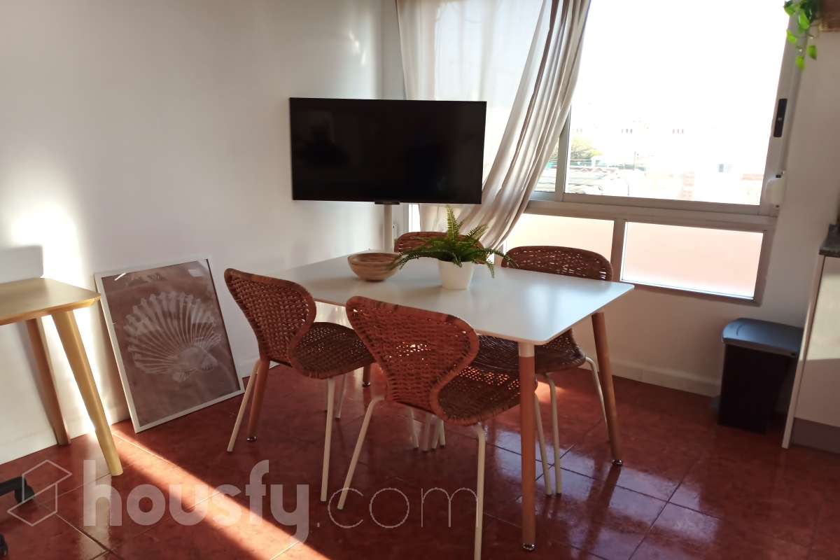 Piso en alquiler en Carrer Moreres,  Gandia-2