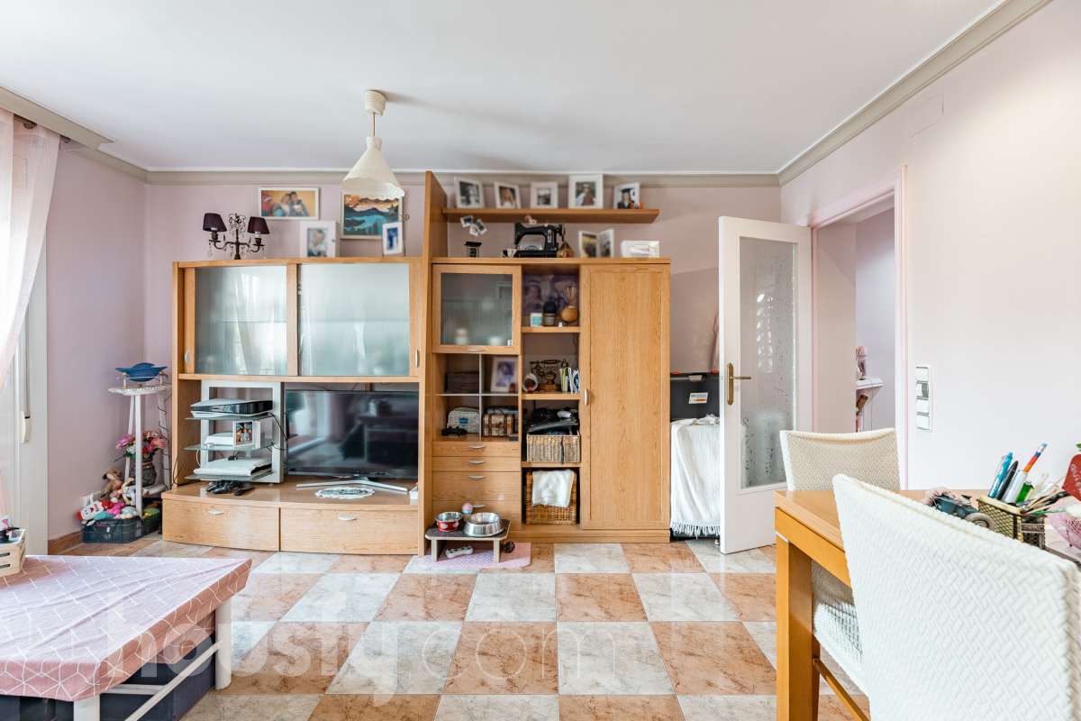 Piso en venta en Carrer de Sabadell,  Rubí-2
