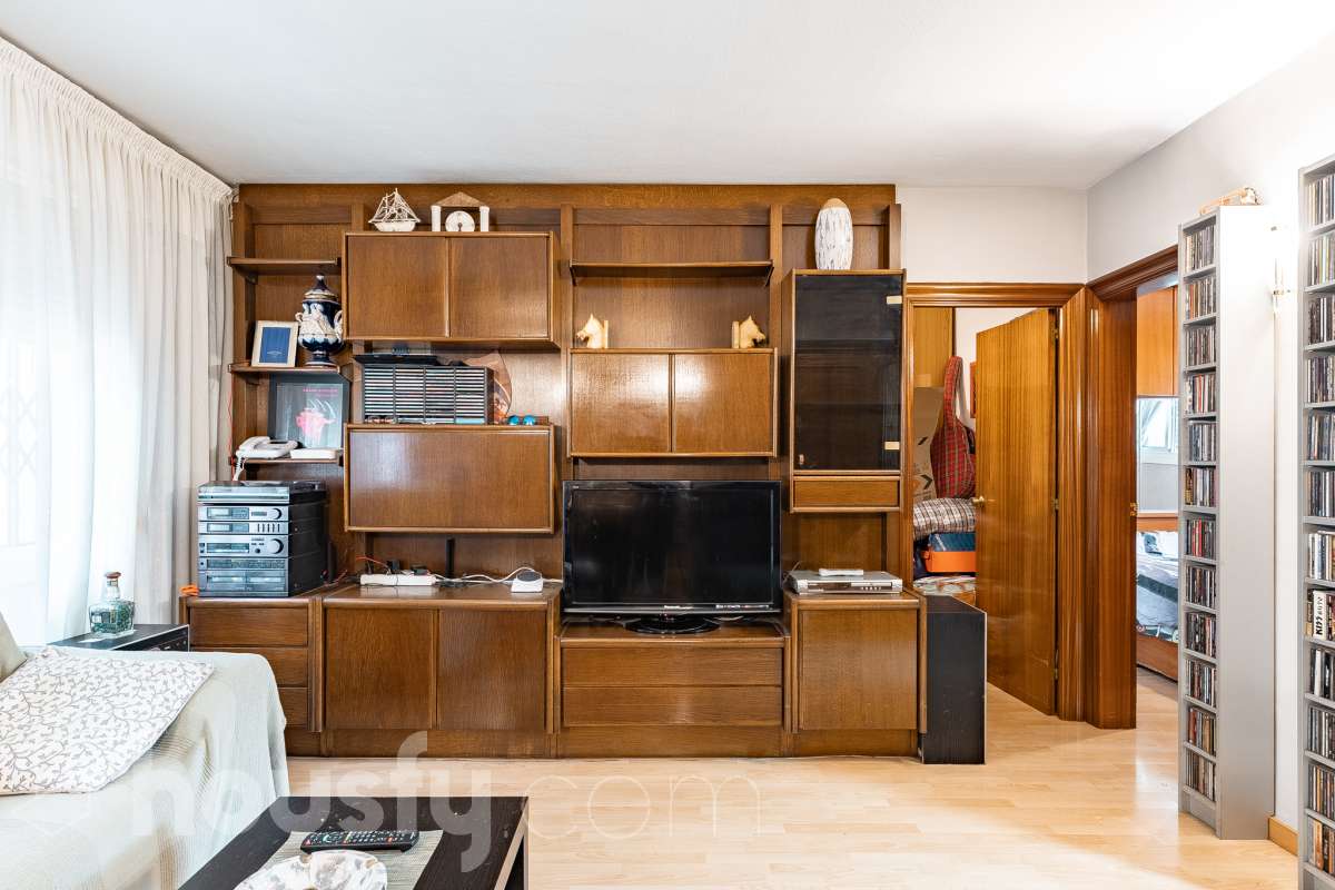 Piso en venta en Calle Guineueta, Nou Barris, Barcelona-2