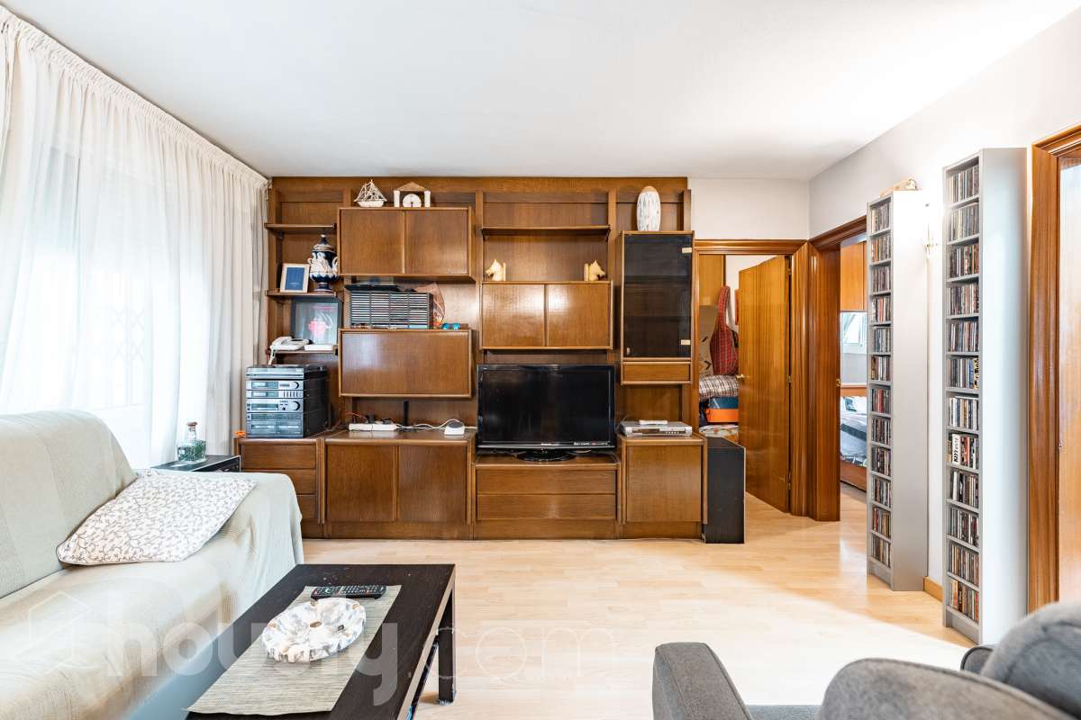 Piso en venta en Calle Guineueta, Nou Barris, Barcelona-4