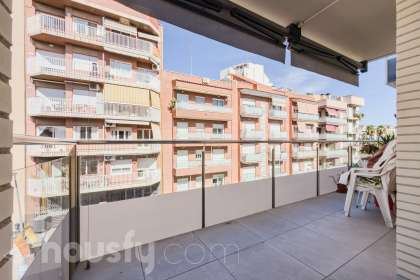 Pisos en venta enel barrio de Casagemes - Canyadó de Badalona
