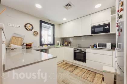 Piso en venta en Calle Francesc macia, Centre, Badalona-0