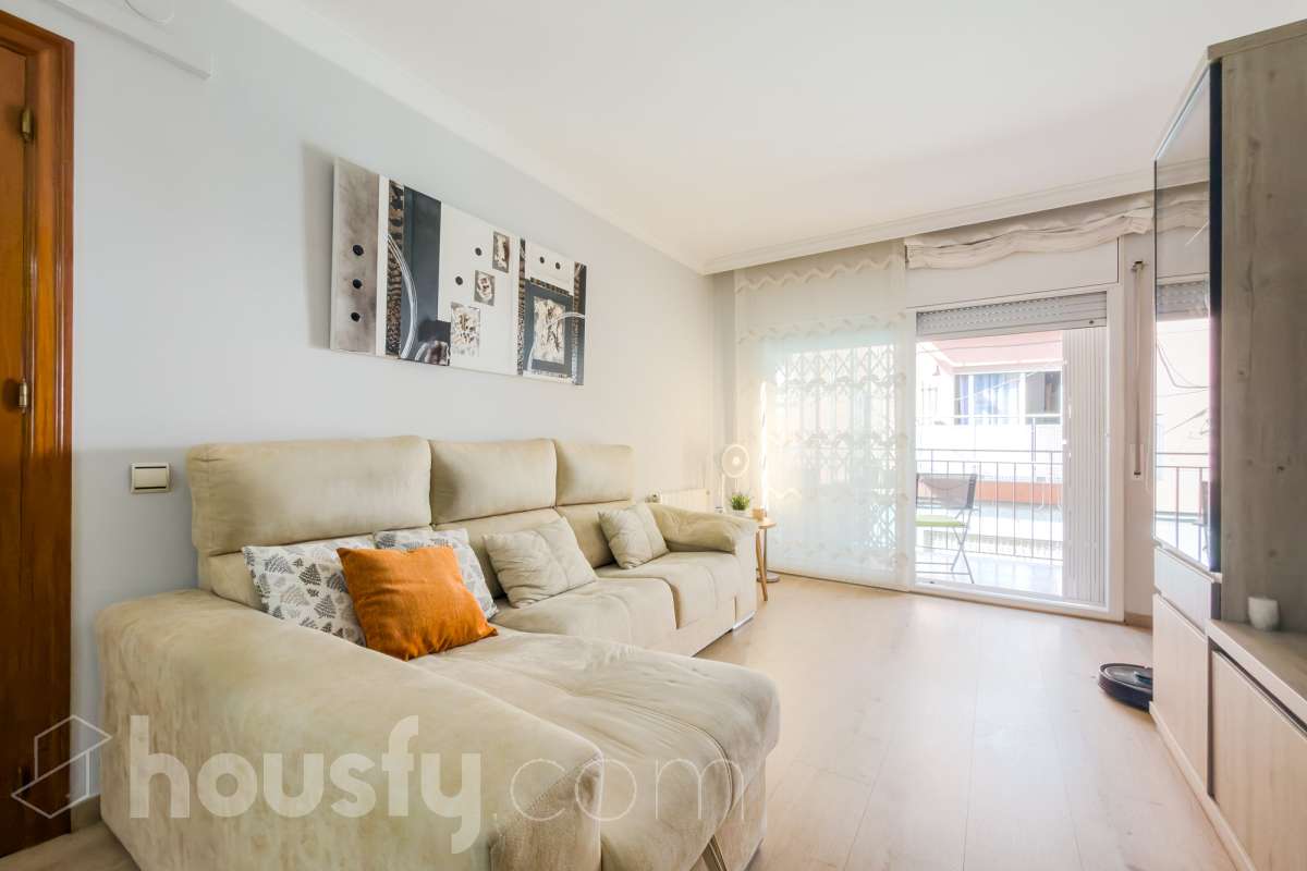 Piso en venta en Carrer Pons i Pons,  Santa Coloma de Gramenet-3