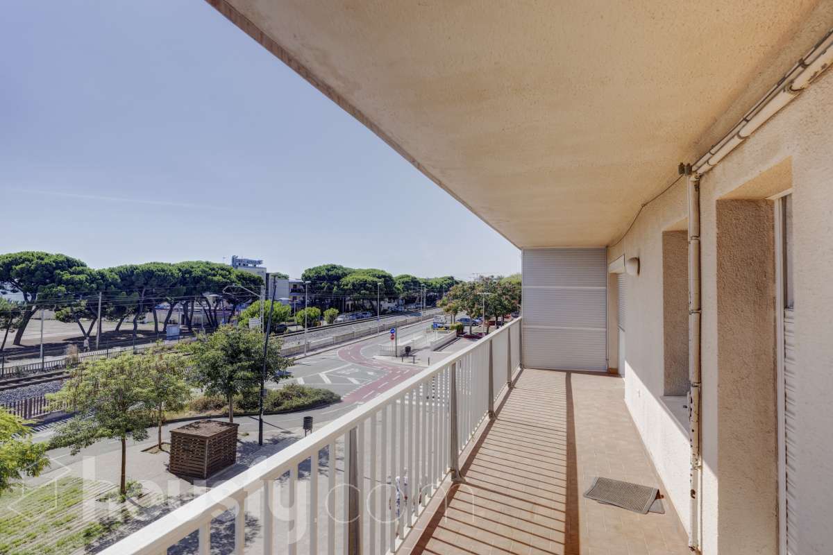 Piso en venta en Avenida Paisos catalans,  Malgrat de Mar-2