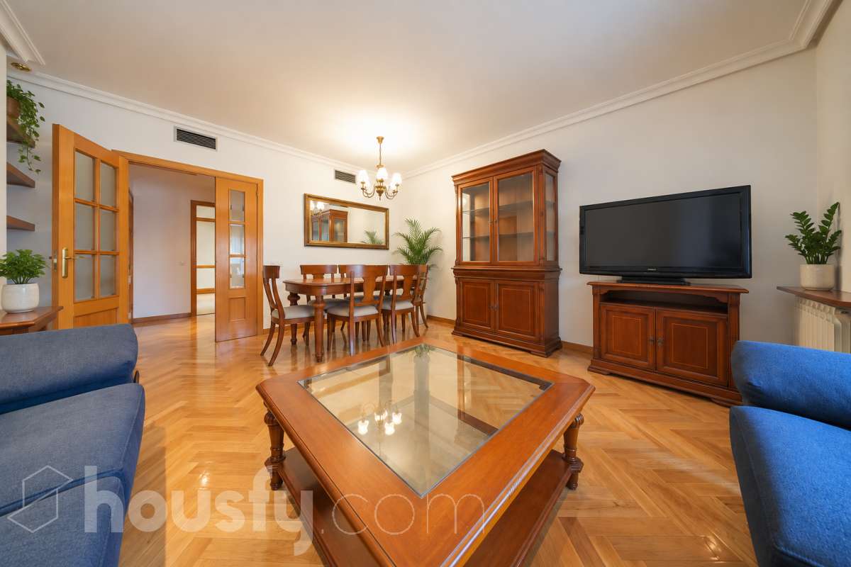 Piso en venta en Avenida de la Ciudad de Barcelona, Retiro, Madrid-2