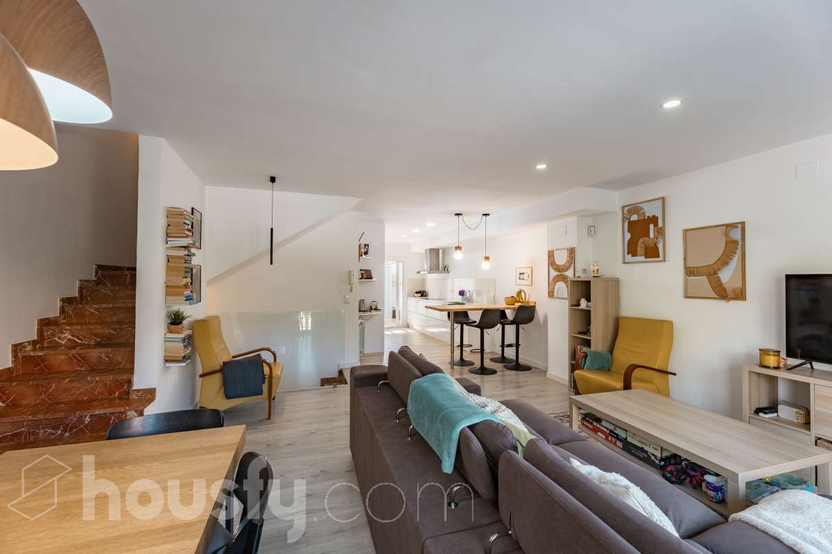 Casa en venta en Avinguda de la Riera de Sant Llorenç,  Gavà-3