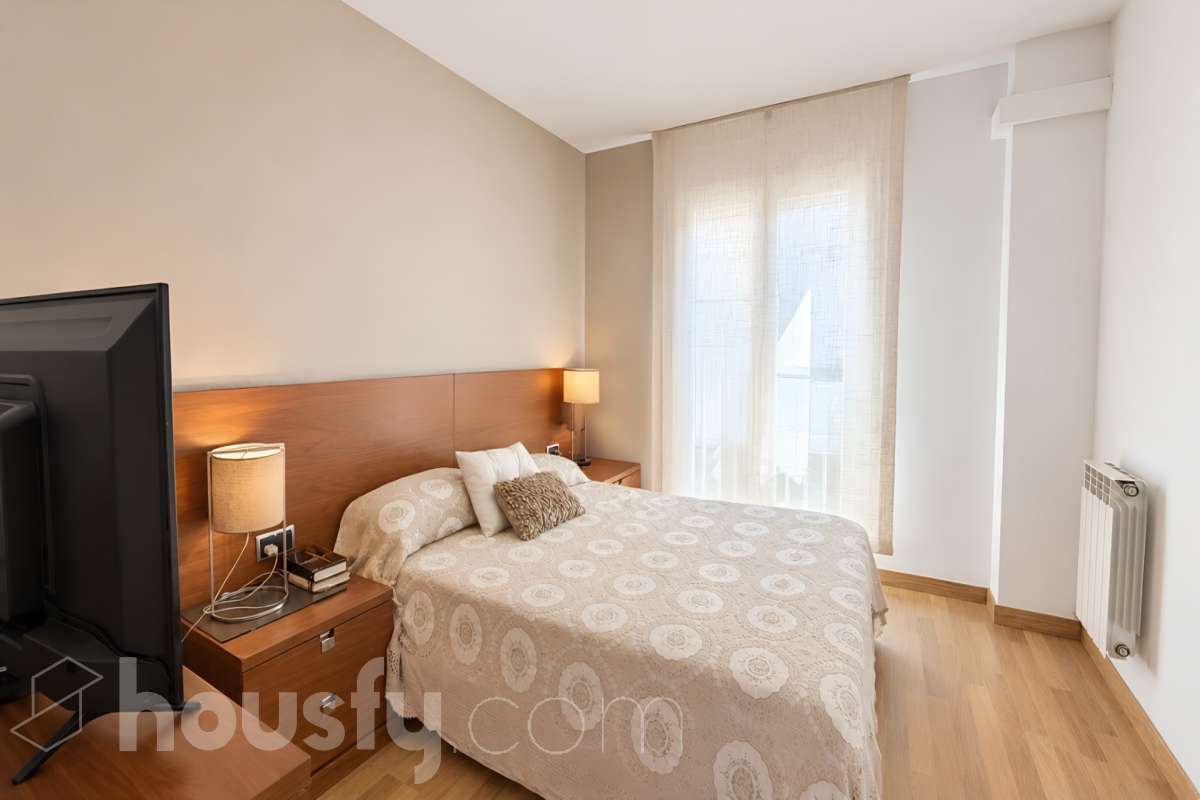 Piso en venta en Calle Migdia,  Girona-2