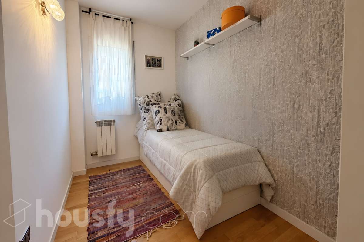 Piso en venta en Calle Migdia,  Girona-1
