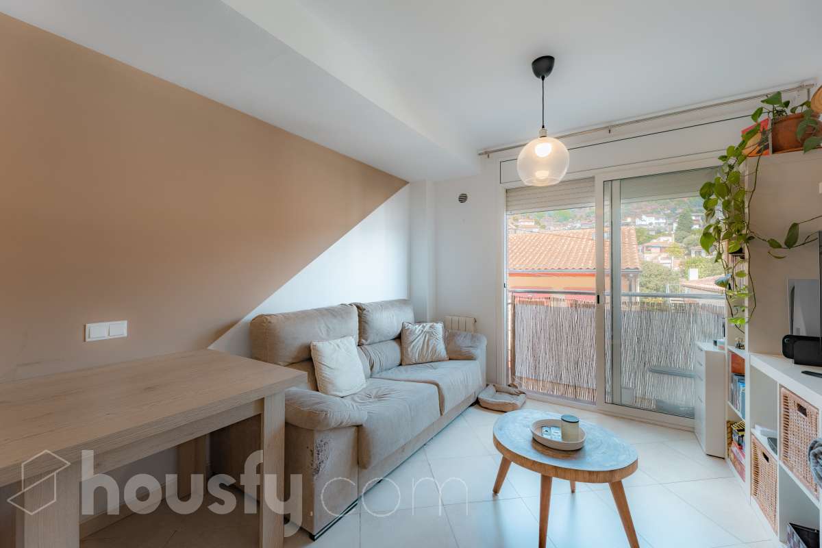 Piso en venta en Calle Vg Montserrat,  Vallirana-4