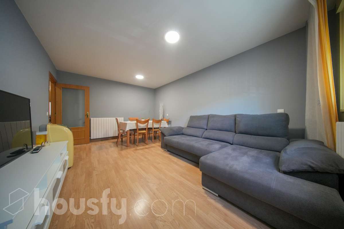 Piso en venta en Calle de Clara Campoamor,  San Sebastián de los Reyes-2