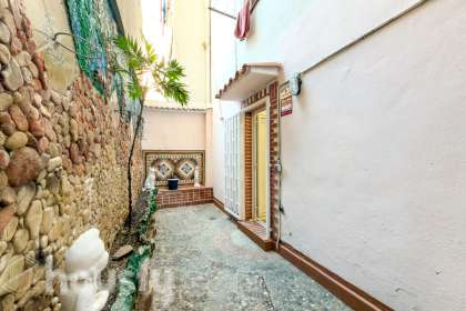 Bajos en venta enel barrio de Santa Eulàlia de L'Hospitalet de Llobregat