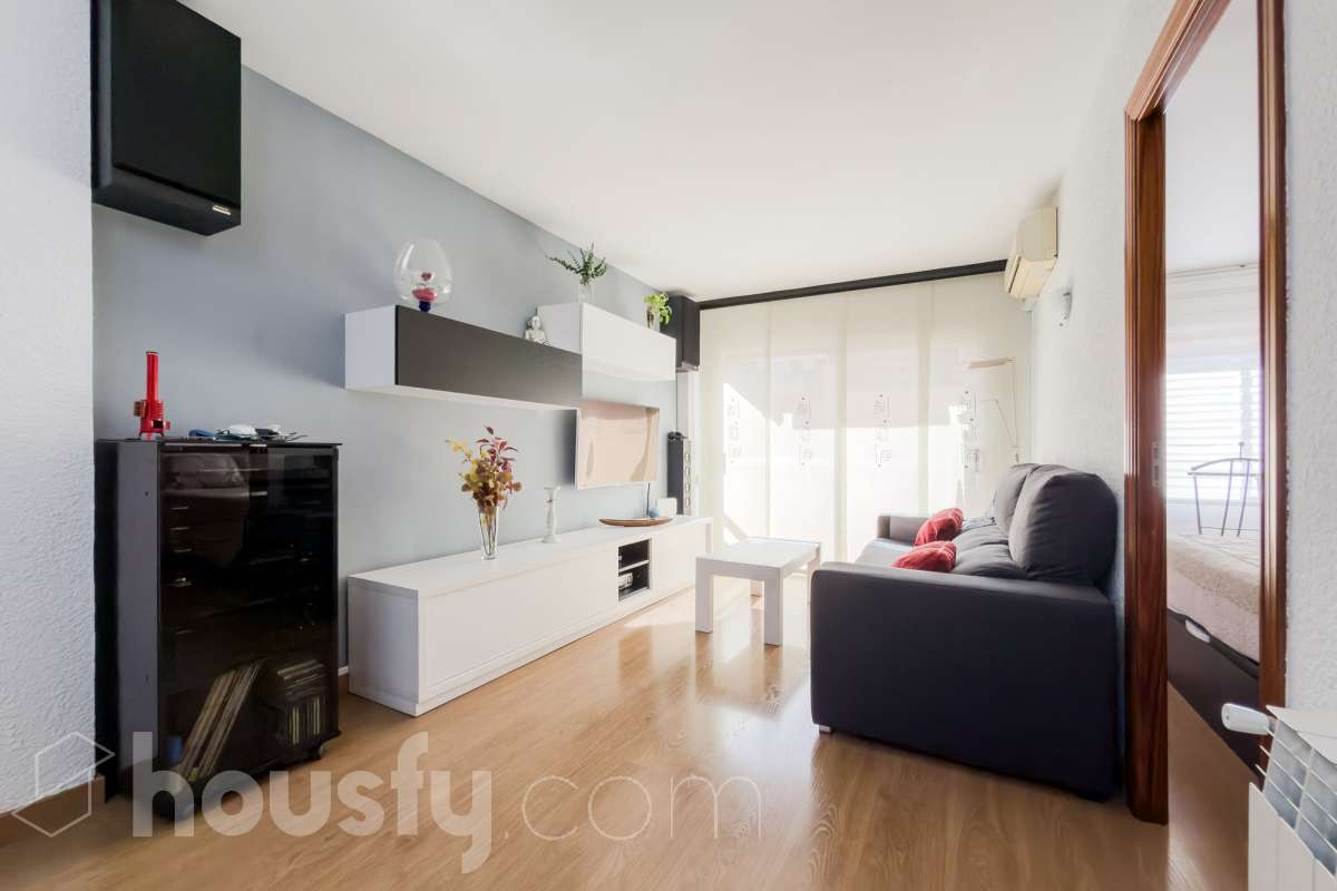 Piso en venta en Calle Europa,  Badalona-0