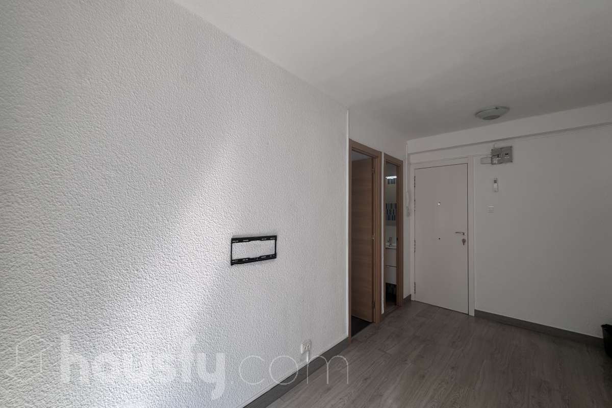 Piso en alquiler en Calle de Lugo, Torrero - La Paz, Zaragoza-1