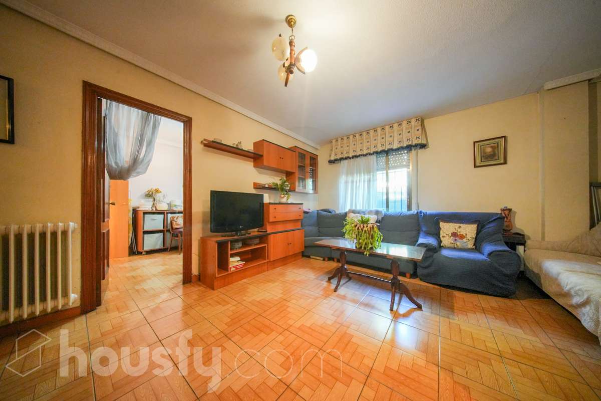 Piso en venta en Calle de Nicolás Usera, Usera, Madrid-1