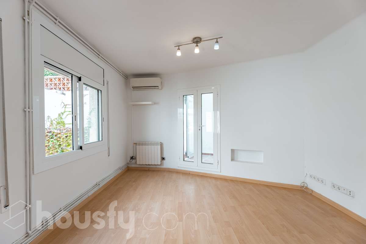 Piso en venta en Carrer de Balmes,  Sant Just Desvern-2