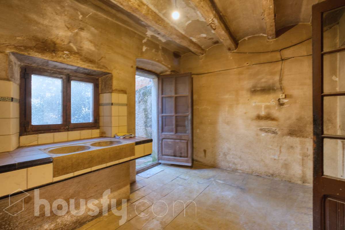 Casa en venta en Avenida Herois de 1.808,  L'Arboç-3