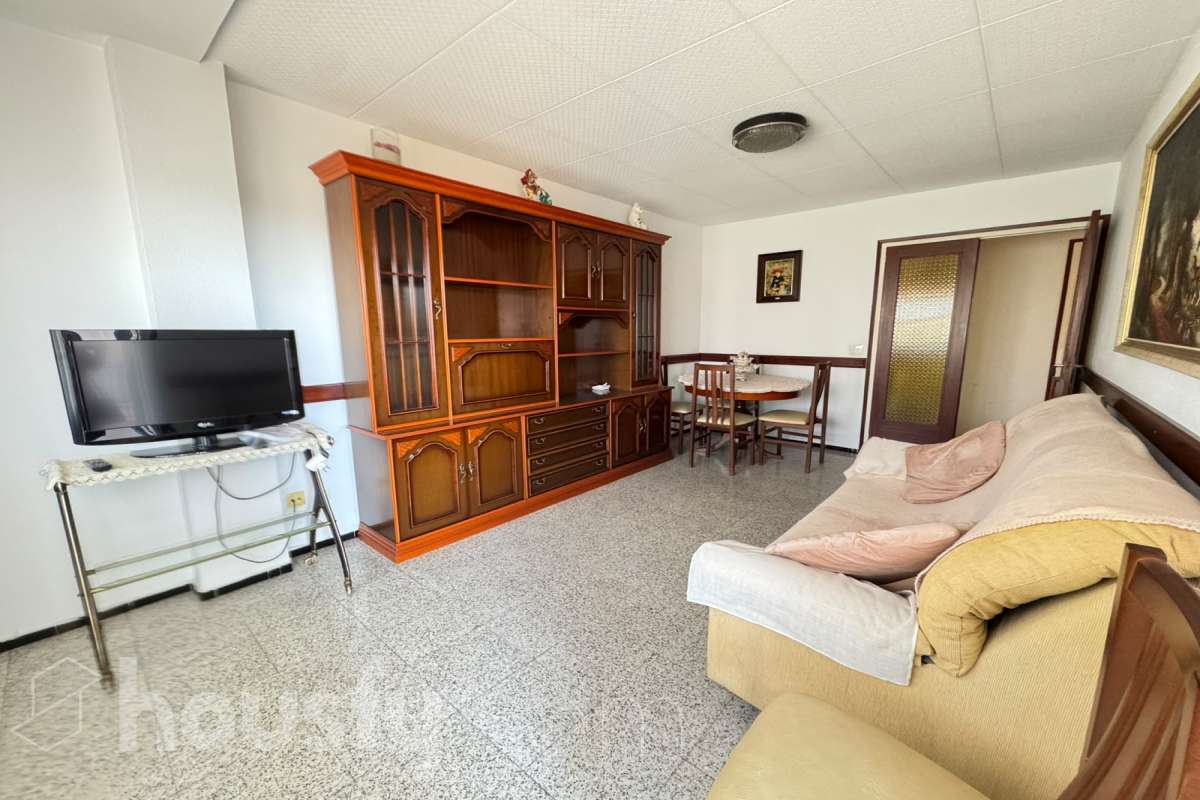 Piso en venta en Calle Bassegoda-sta eugenia,  Girona-1