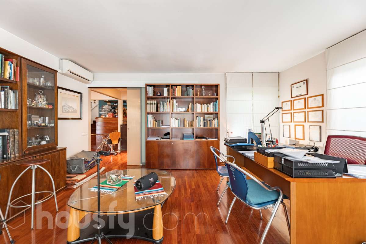 Casa en venta en Calle Quatre vents,  Sant esteve Sesrovires-3