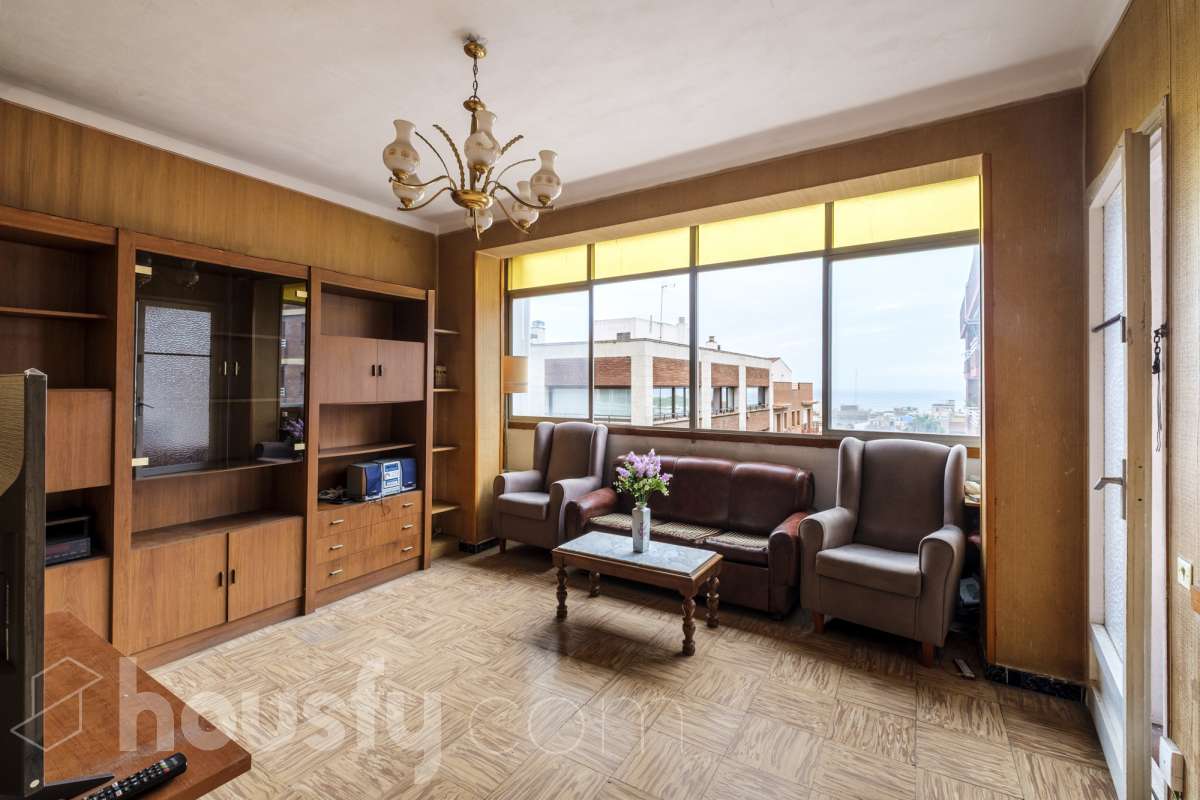 Piso en venta en Gran Via de Lluís Companys,  Premiá de Mar-0