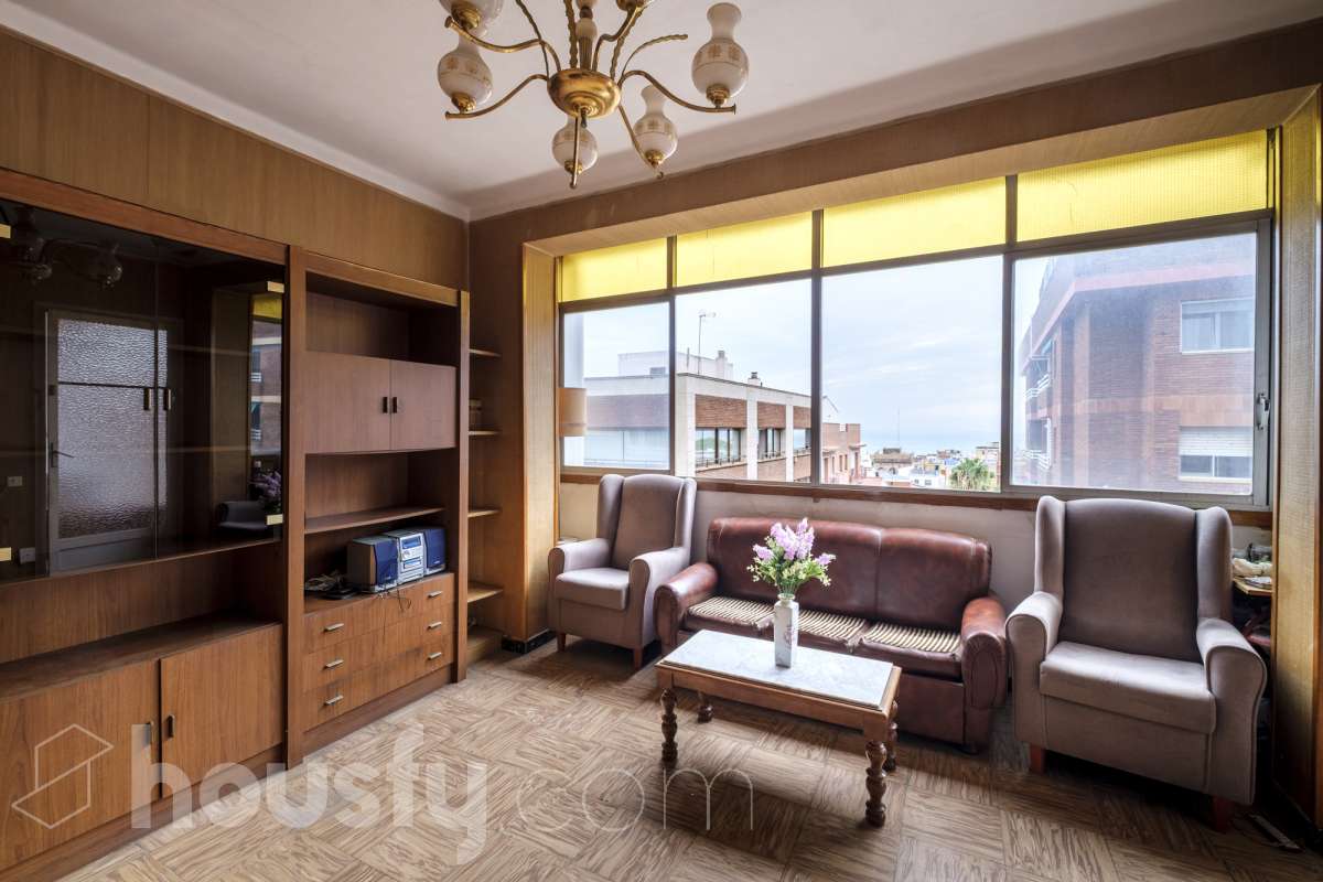 Piso en venta en Gran Via de Lluís Companys,  Premiá de Mar-1