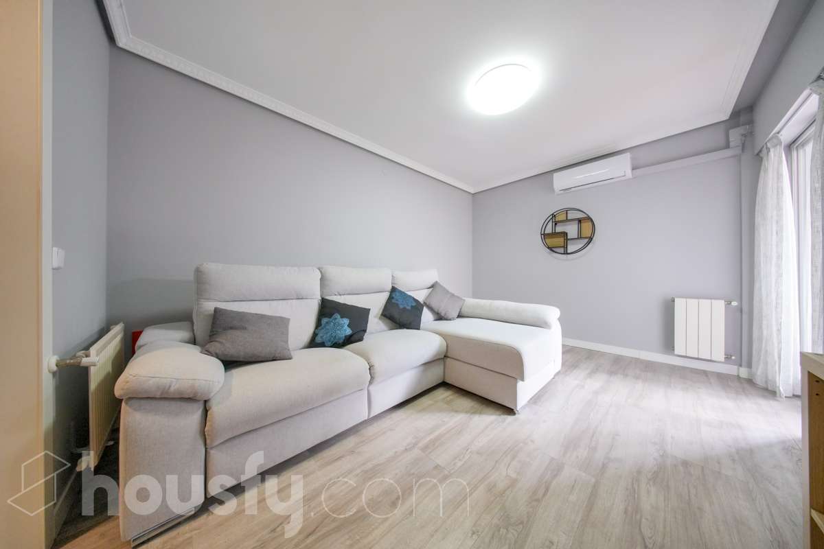Piso en venta en Avenida de Oporto, Carabanchel, Madrid-2