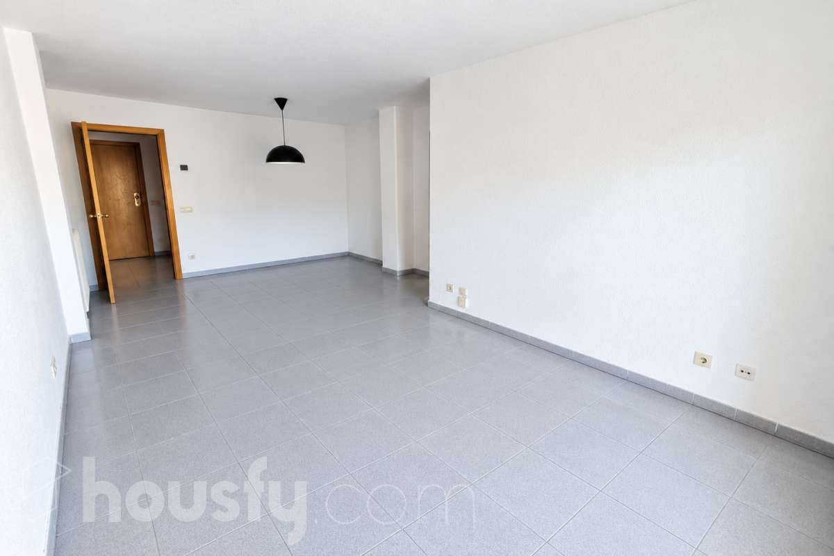 Piso en venta en Ronda Ferran d'en Puig,  Girona-4