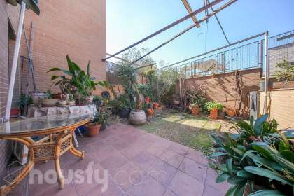 Casa en venta en Calle Serafín Ramirez, Valdezarza, Madrid-0