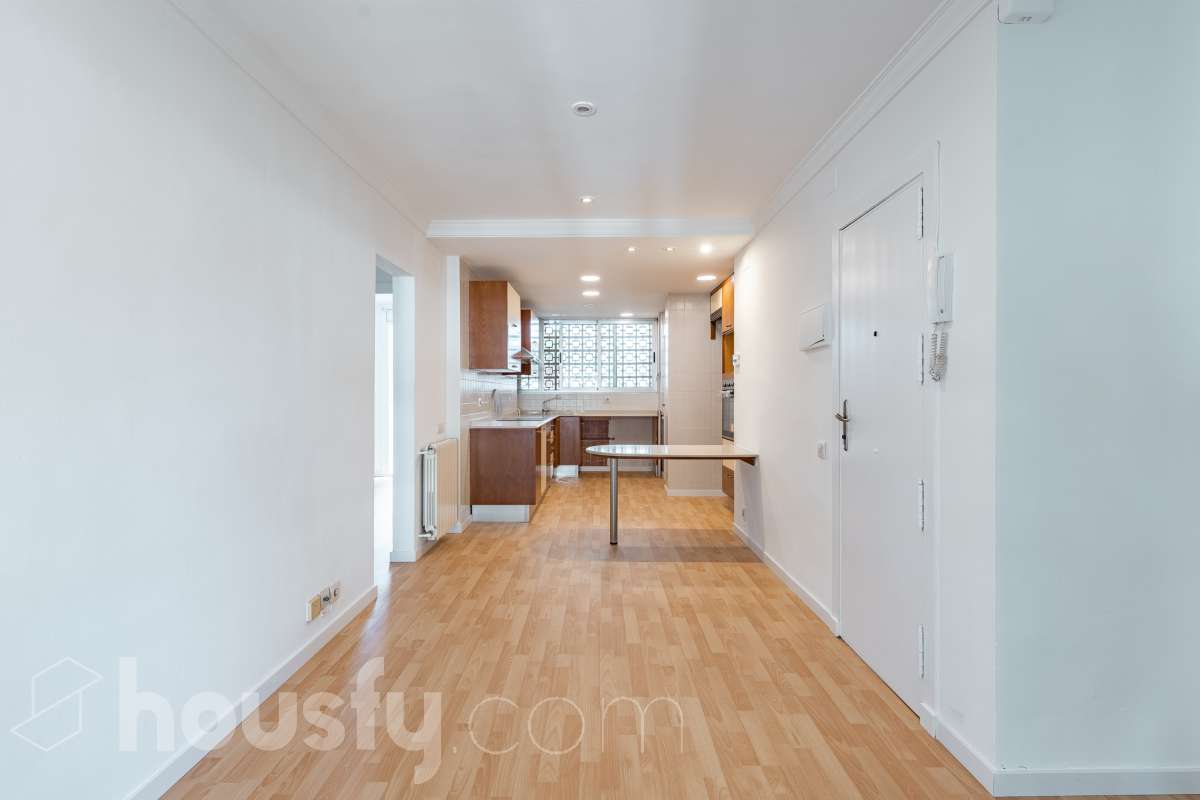 Piso en venta en Carrer Arenys,  Gavà-1