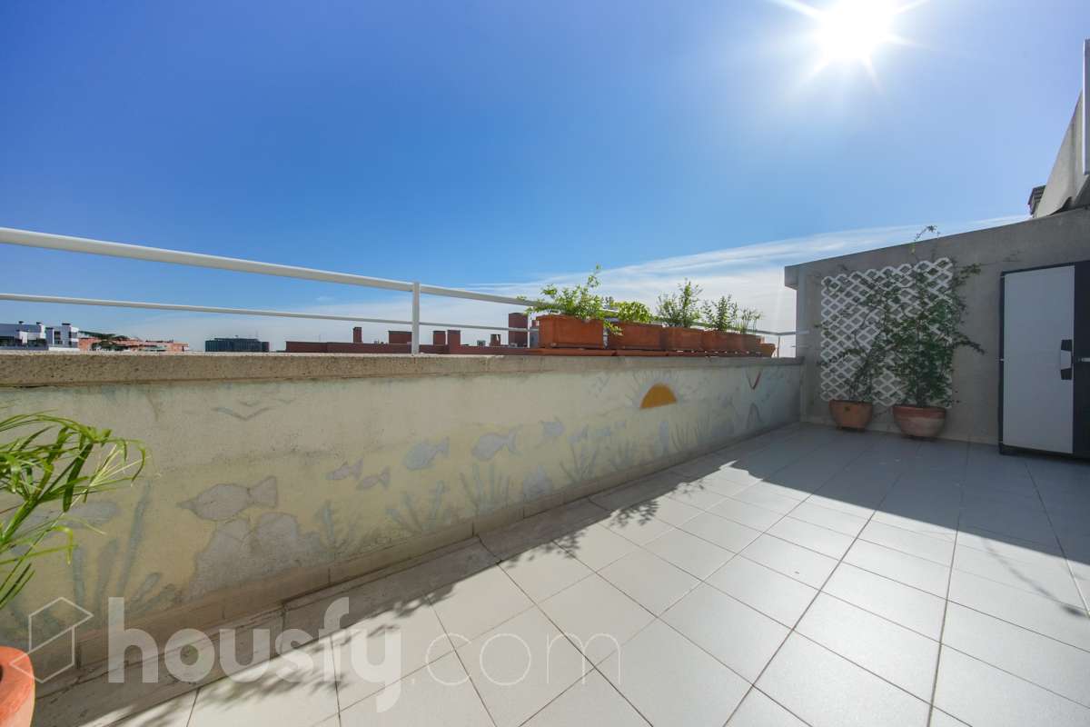 Dúplex en venta en Avenida Camilo José Cela, Salamanca, Madrid-2