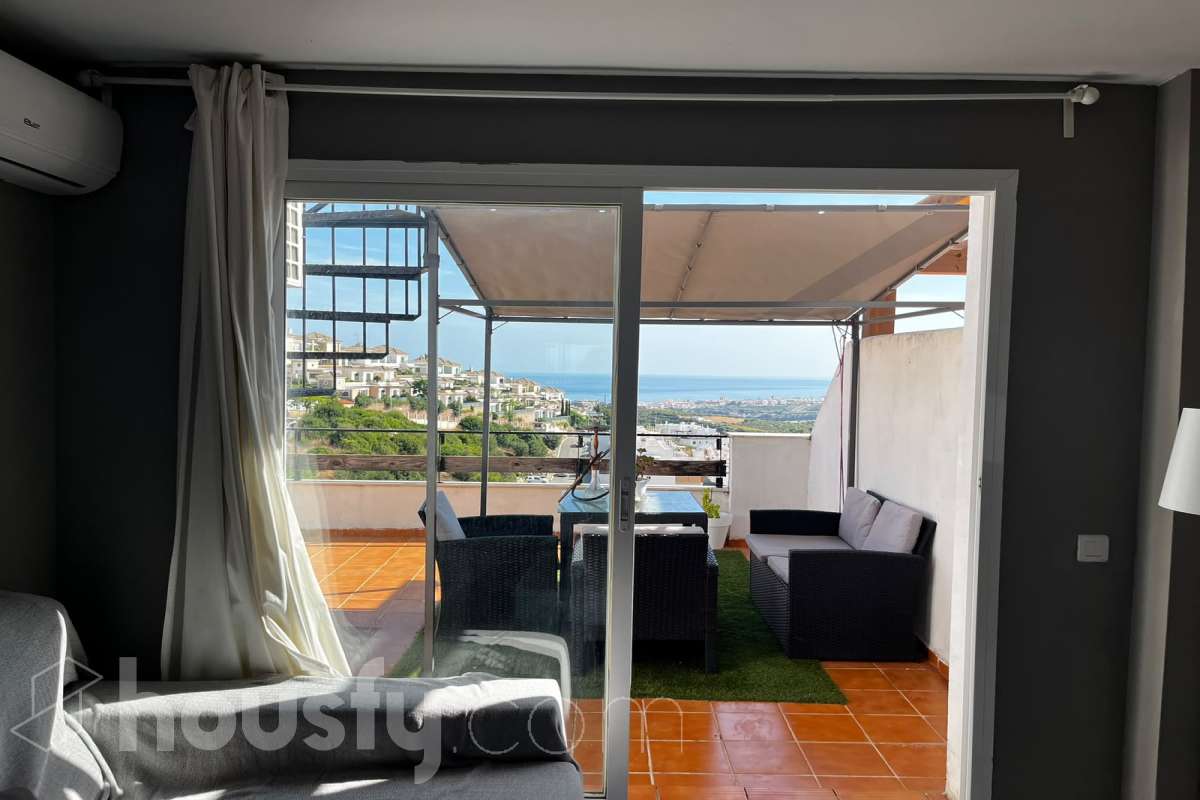 Piso en venta en Urbanización Hacienda casares,  Casares-3