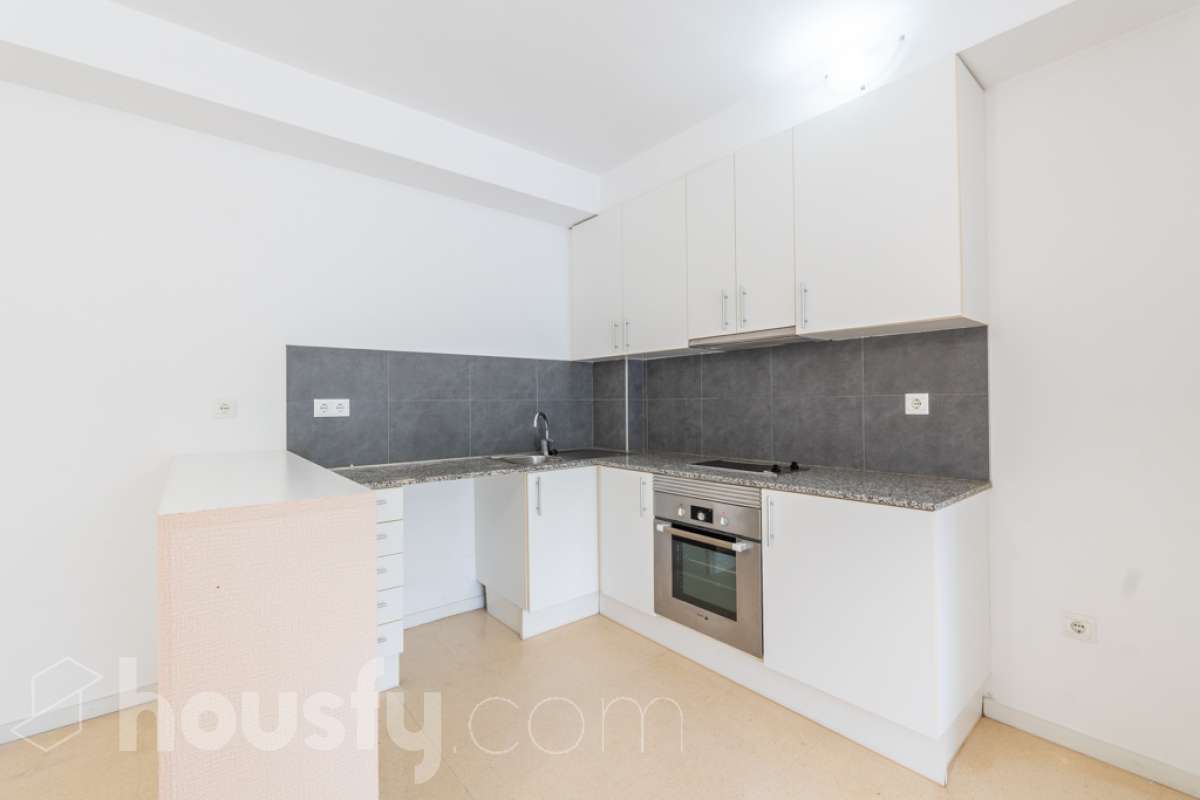 Piso en venta en Rambla Sant jordi,  Vilanova i la Geltrú-0