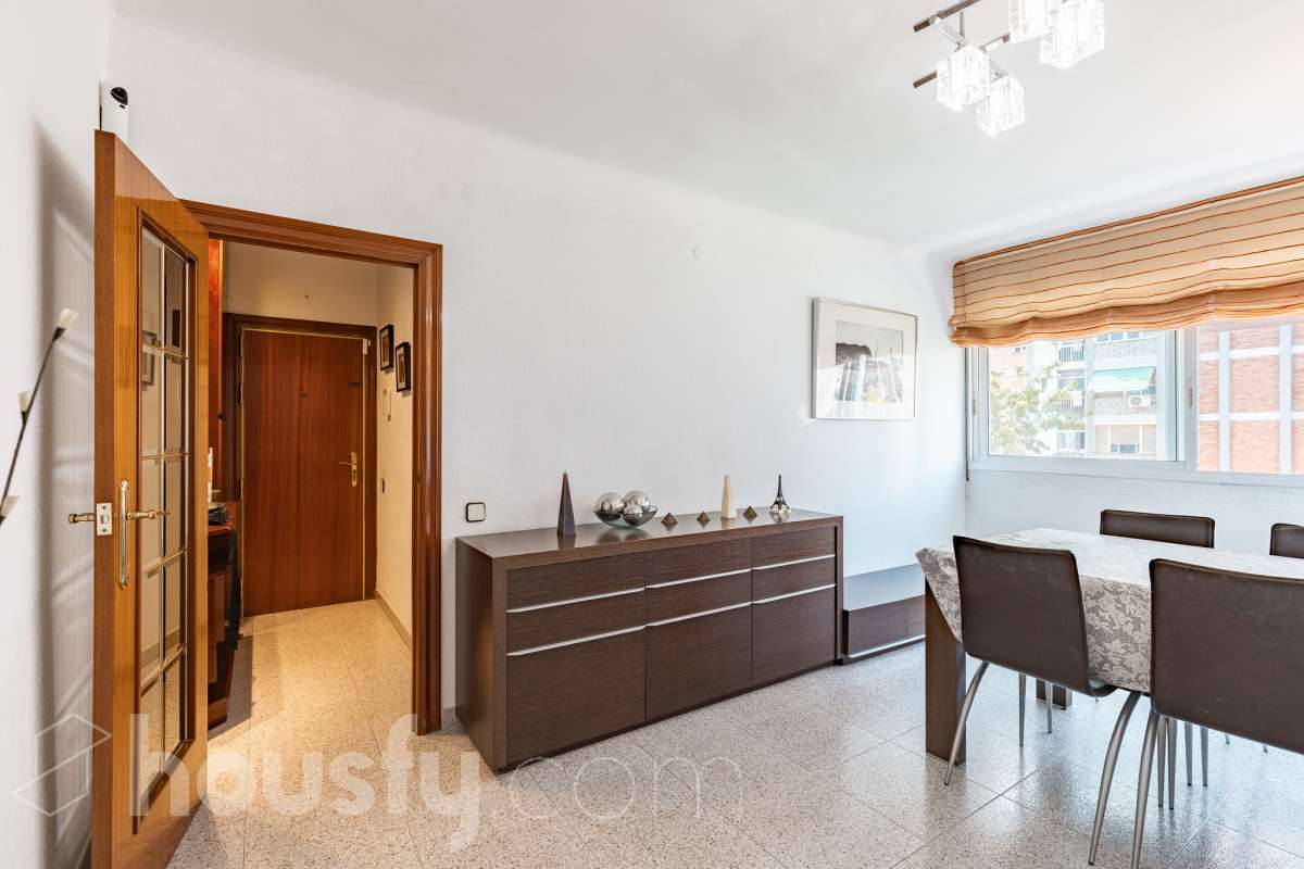 Piso en venta en Calle Acacia,  Cornellà de Llobregat-2