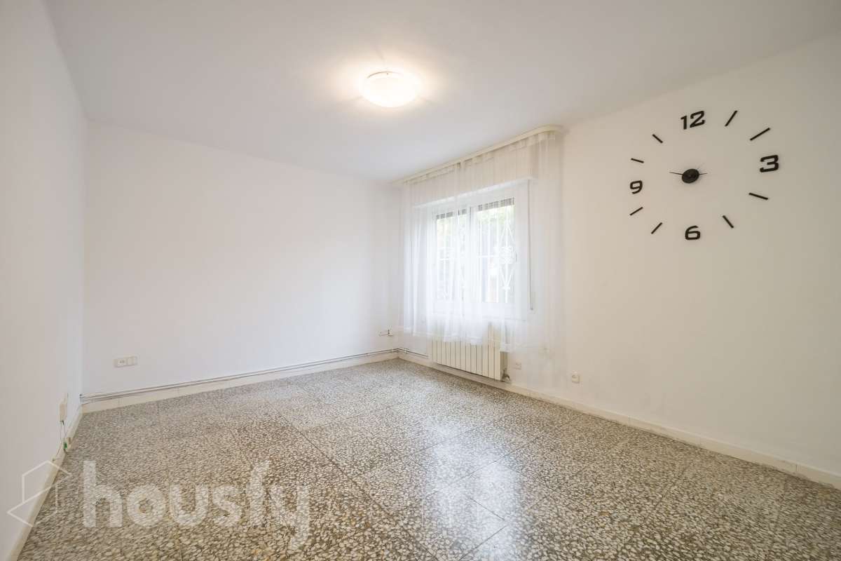 Piso en venta en Calle Doctor letamendi, Horta Guinardó, Barcelona-2
