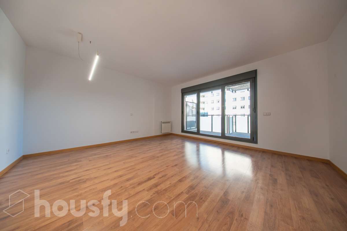 Piso en venta en Calle Monton de Trigo,  Tres Cantos-3