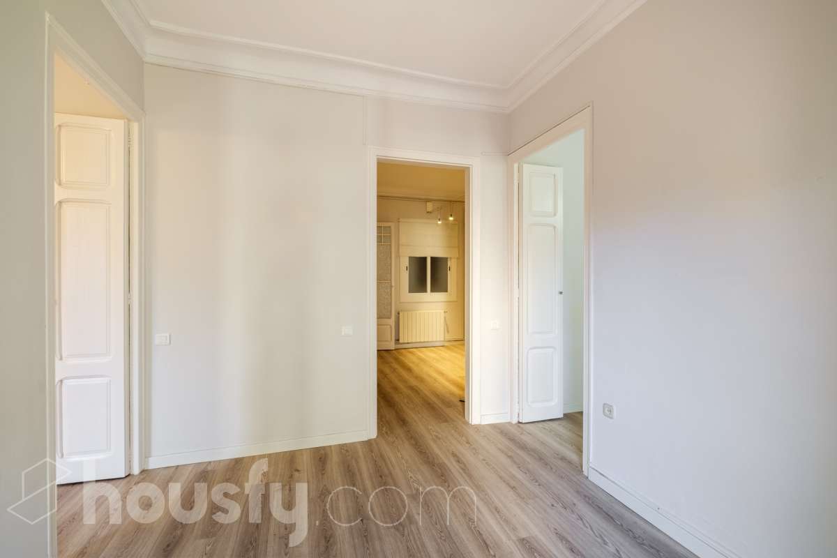 Piso en venta en Carrer de Provença, Eixample, Barcelona-2