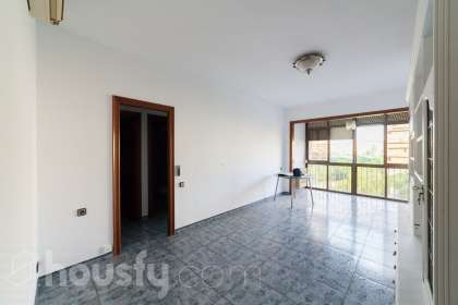 Piso en Avinguda de la Granvia de l’Hospitalet