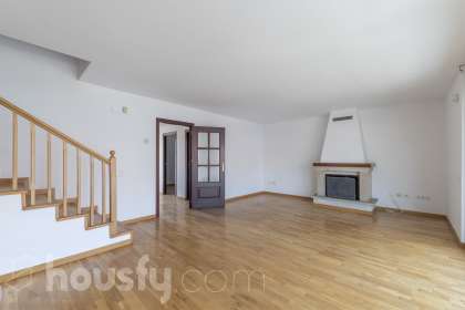 Dúplex en Carrer de Guipúscoa