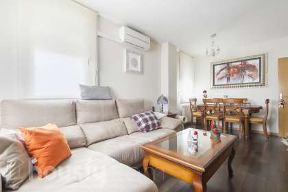 Piso en Avenida de los Planetas