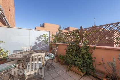 Dúplex en Carrer Lluna