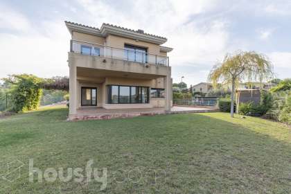 Casa en CL PUIGPEDROS (MASIA BACH)