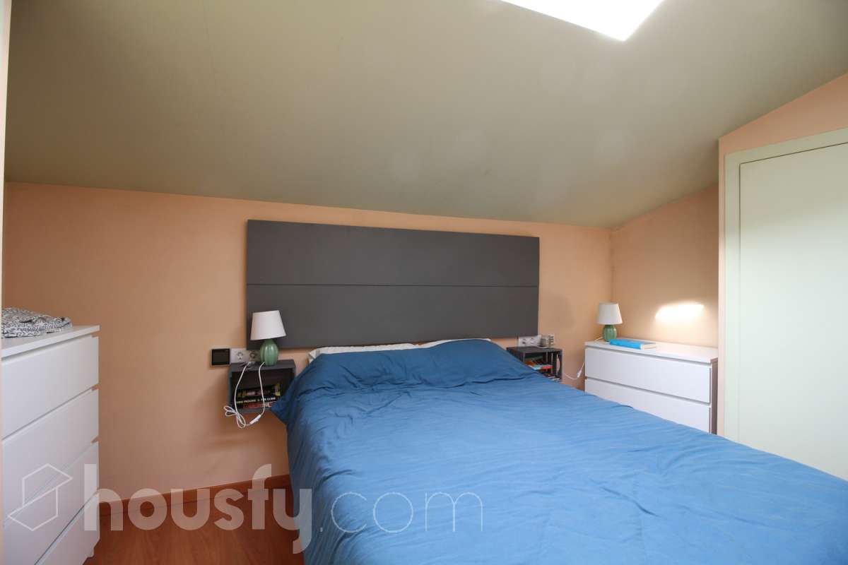 Dúplex en venta en Cort Reial,,  Girona-3