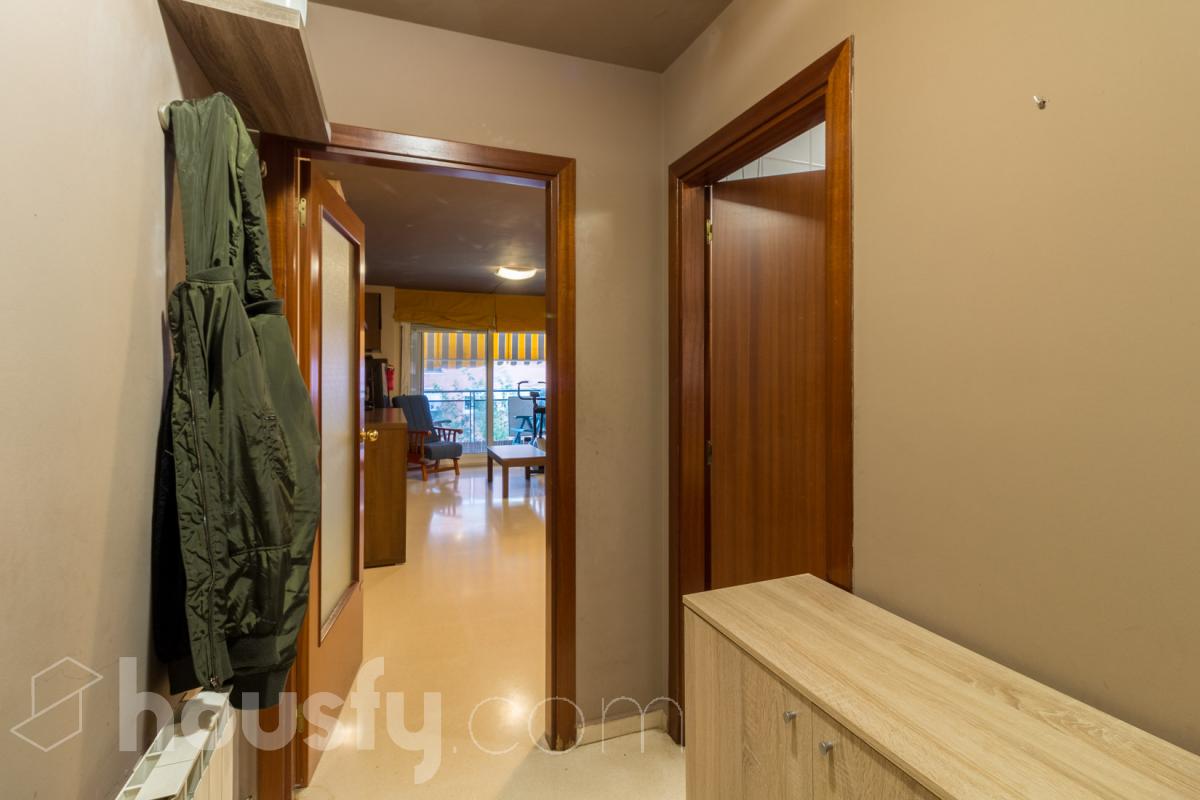 Piso en venta en Carrer de Can Tries,  Viladecans-1